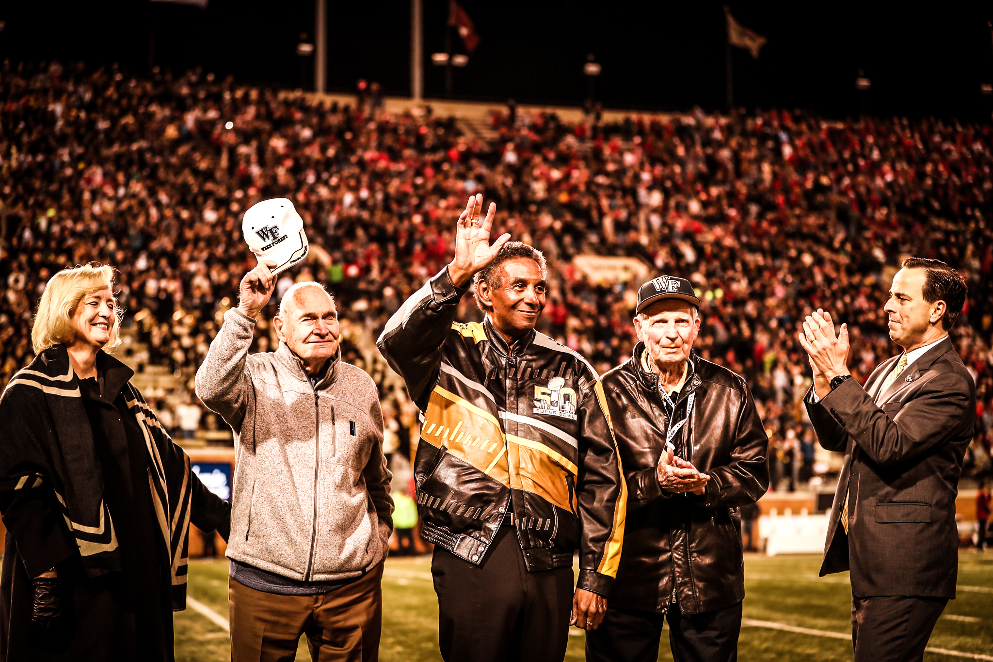 Read more about the article Sports journalism missed the story of Bill Tate in life and death